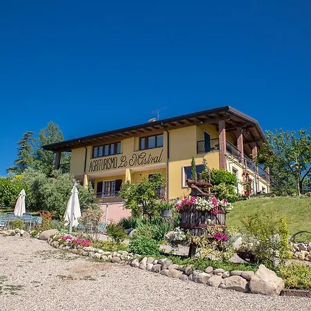 米斯特拉尔农家乐 索马坎帕尼亚