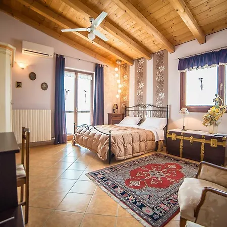 Le Mistral سوماكامبانا